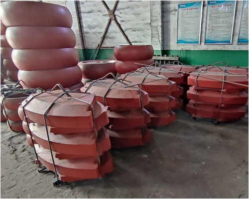 蘇州潤達高鉻磨輥與襯板.jpg 蘇州潤達高鉻磨輥與襯板.jpg